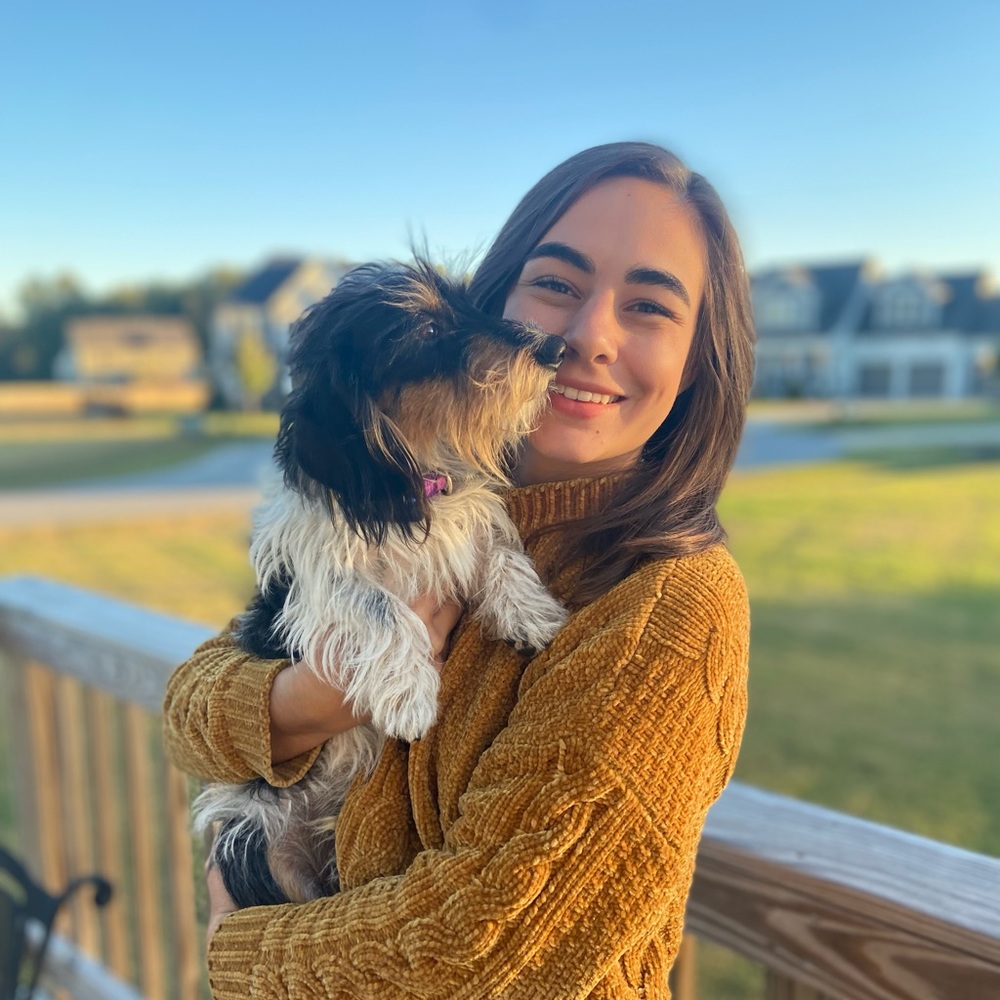 Meet your Posher, Mia